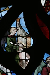 Window depicting a Musical Angel