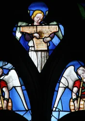Window depicting a Musical Angel