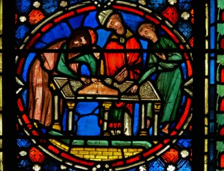 Window n2-C depicting St Austremoine building the church at Issoire
