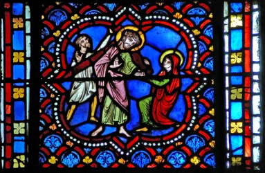 Window s2-L depicting the Via Crucis