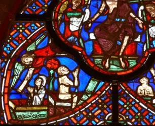 Window depicting a scene from the Last Judgement: souls resurrecting