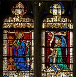 Window depicting the Annunciation