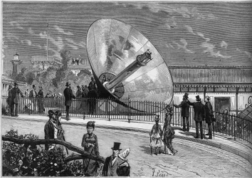 World Exhibition 1878 in Paris: solar furnace invented by Augustin Mouchot. Engraving in Le Monde Illustré n°1125 of 19 October 1878