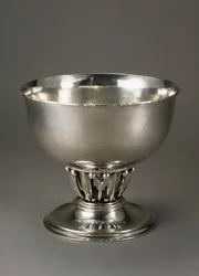 Hammered and chiseled silver fruit bowl