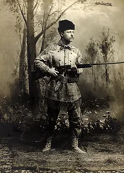 Theodore Roosevelt in buckskin, Dakota Territory c.1885