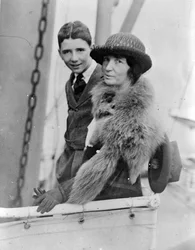 Margaret Sanger and her older son Stuart in Japan, 1922