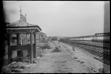 The Esplanade at Shanklin, showing Admiralty scaffolding