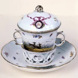 19th Century Porcelain Aspen Cup