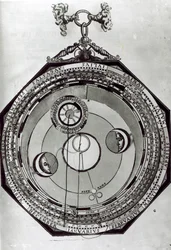 A Volvelle, possibly showing the cycles of the Moon, after an illustration from Astronomicon Caesareum by Petrus Apianus, 1540