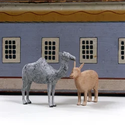 Camel and rhino in front of Noah
