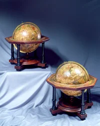 Pair of Table Globes, made by Isaac Habrecht, second issue by Johann Christoph Weigel, 1675