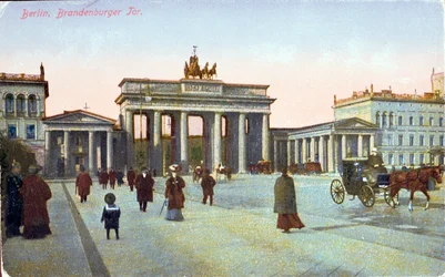 Postcard depicting the Brandenburg Gate in Berlin, pre 1914