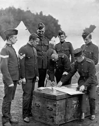 Settling accounts among the militiamen