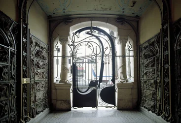 View of the entrance gate of Castel Beranger located at 14, rue de la Fontaine in the 16th arrondissement of Paris