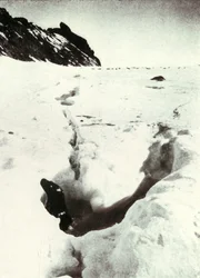 The Tide-Crack at Razorback Island, 1911