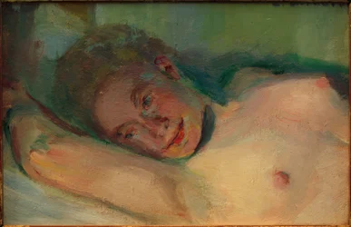 Girl Nude