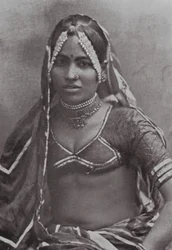Bombay / Mumbai: A Marwar Lady