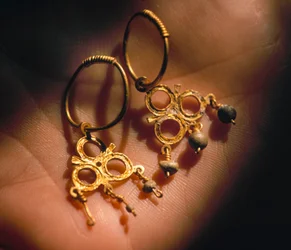 Gold earrings recovered from the seafloor west of Havana, Cuba