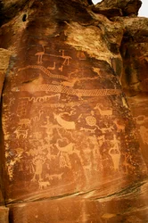 In Nine Mile Canyon the Sandhill Crane petroglyph site