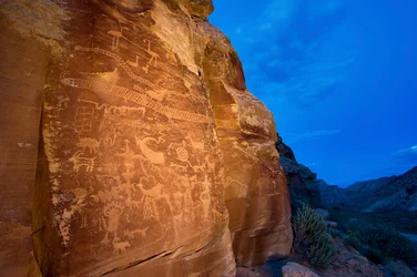 In Nine Mile Canyon the Sandhill Crane petroglyph site