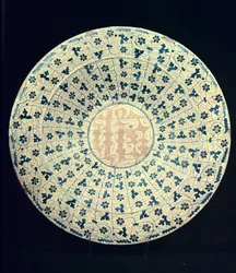 Yellow and blue plate, Moorish
