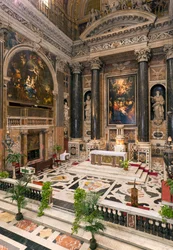 Baroque Art: Interior view of the Jesuit Church of the Holy Name of Jesus in Rome