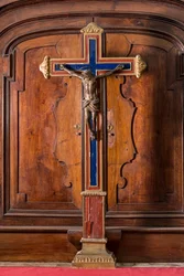 Crucifix in Bronze
