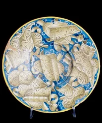Plate with Weapons