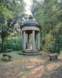 Temple with statue of Venus, Villa di Celle