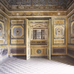 The hall of mirrors