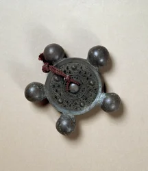 Bronze mirror with five little globes, Kofun period