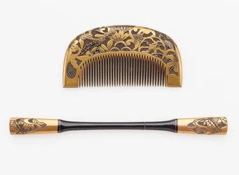 Comb and hairpin