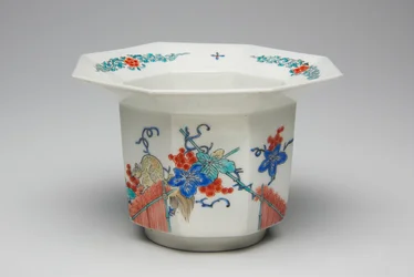 Cup, late 17th-early 18th century