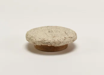 Lid for Mouth of Tea-Leaf Storage Jar