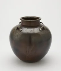 Tea-leaf storage jar, Imbe, Okayama prefecture, Edo period, 18th-19th century