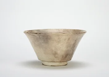 Tea bowl