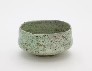 Tea bowl with false Raku seal