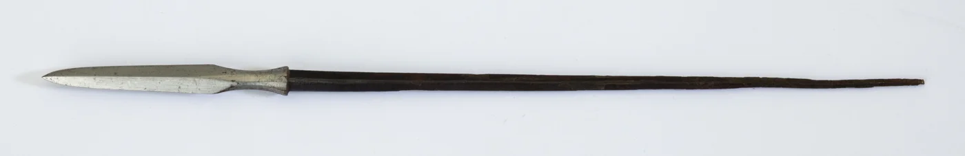 Yanone (Arrowhead) of Yanagi-Ha (Willow Leaf) Form