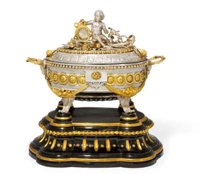 Soup tureen, cover and stand, Malines, c.1780
