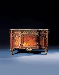 Royal Louis XVI Commode