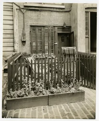 75 Bedford St "narrowest house", Greenwich Village, New York, USA