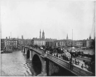 London Bridge, London, late 19th century