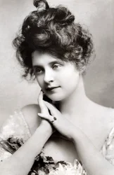 Billie Burke 1885-1970, American actress, 1908