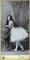 Luigia Cerale as Giselle