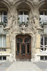 Entrance door to 29 avenue Rapp in the 7th arrondissement in Paris, art nouveau architecture