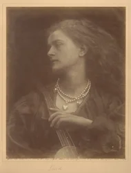 And Enid Sang