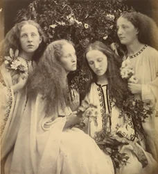 The Rosebud Garden of Girls