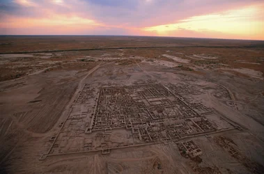 Aerial of excavation site, Oxus Civilization, Turkmenistan, Gonor Depe site, 2004