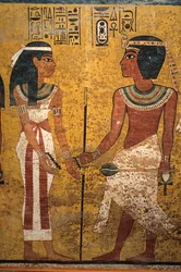 Tomb of Tutankhamun, Pharaoh faces goddess Nut who is welcoming him with purified water