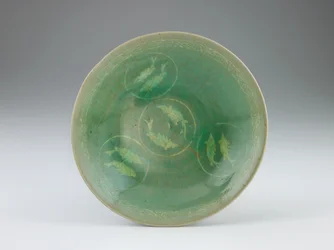 Bowl with Inlaid Decoration of Paired Fish